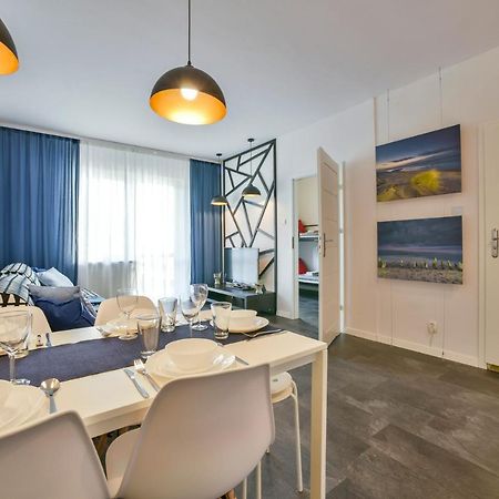 Apartament Wakacyjny Z Klimatyzacja 科沃布热格 外观 照片