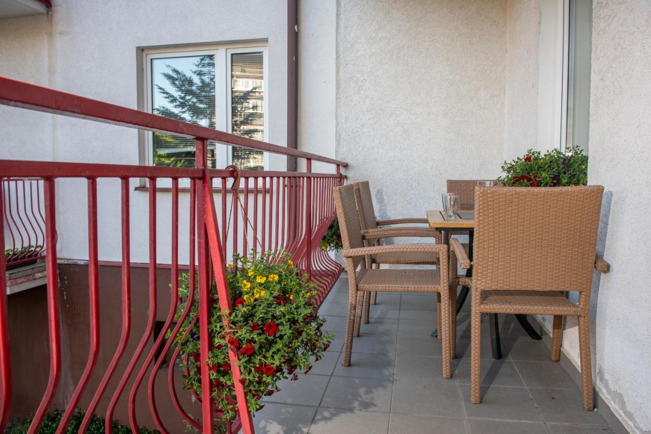 Apartament Wakacyjny Z Klimatyzacja 科沃布热格 外观 照片